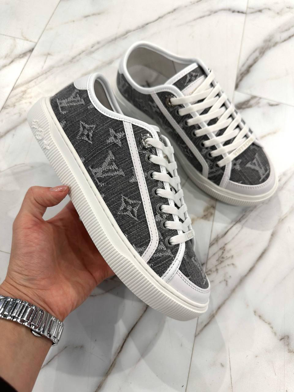 КЕДЫ LOUIS VUITTON детальное фото