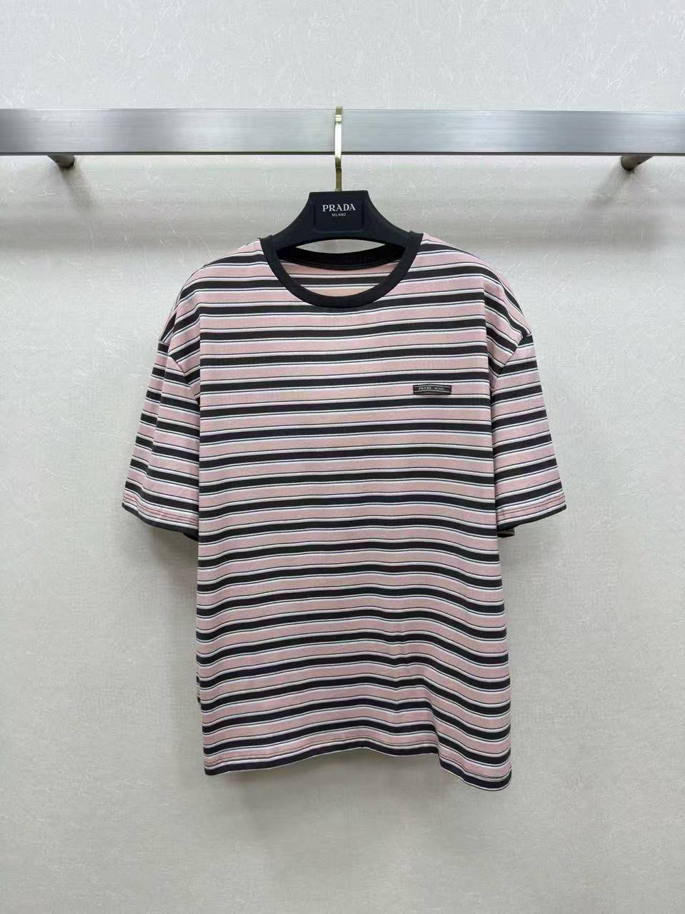 ФУТБОЛКА PRADA детальное фото