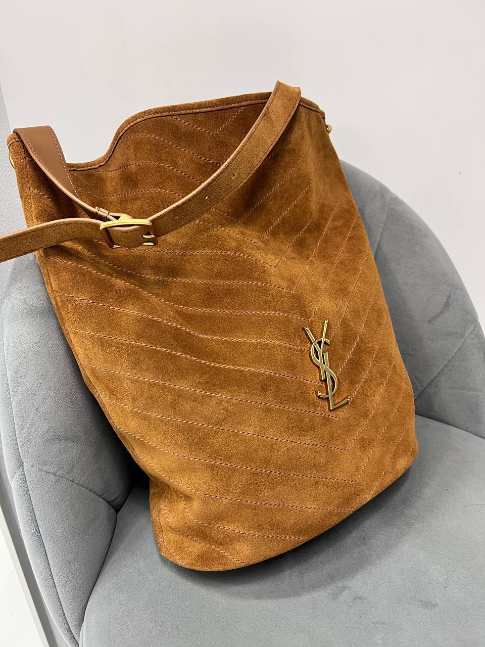 СУМКА SAINT LAURENT детальное фото