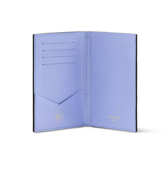 ОБЛОЖКА НА ПАСПОРТ LOUIS VUITTON детальное фото