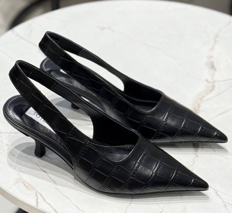 ТУФЛИ TOTEME фото