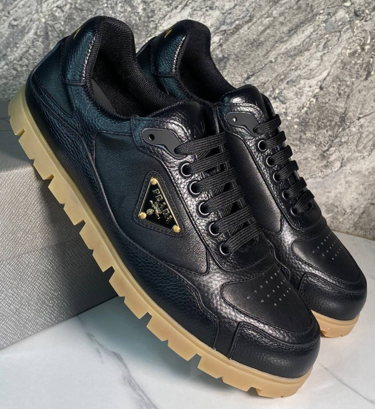 МУЖСКИЕ КРОССОВКИ PRADA фото