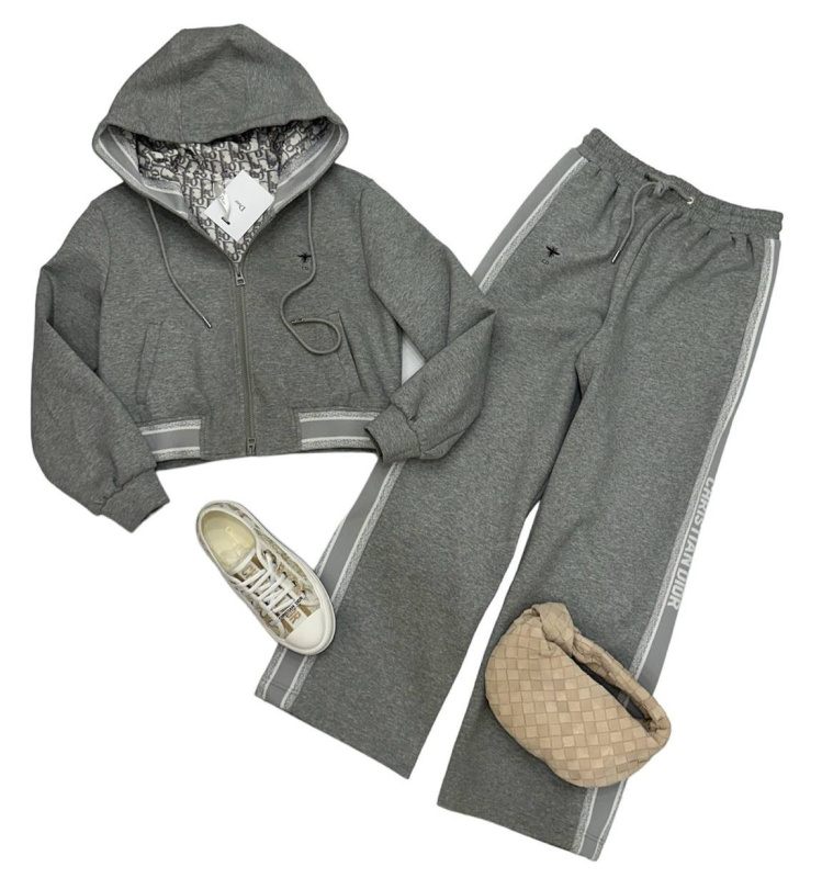 КОСТЮМ CHRISTIAN DIOR фото