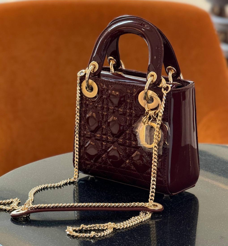 СУМКА CHRISTIAN DIOR фото