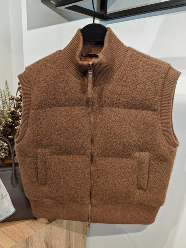 ЖИЛЕТ BRUNELLO CUCINELLI фото