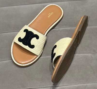 ШЛЕПКИ CELINE фото