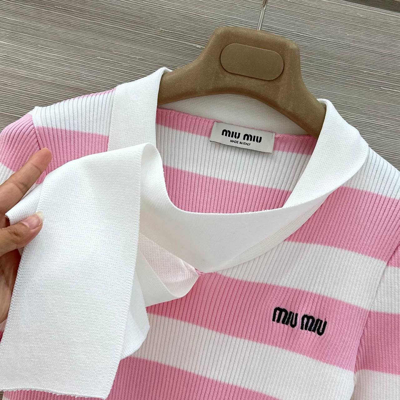 ФУТБОЛКА MIU MIU детальное фото