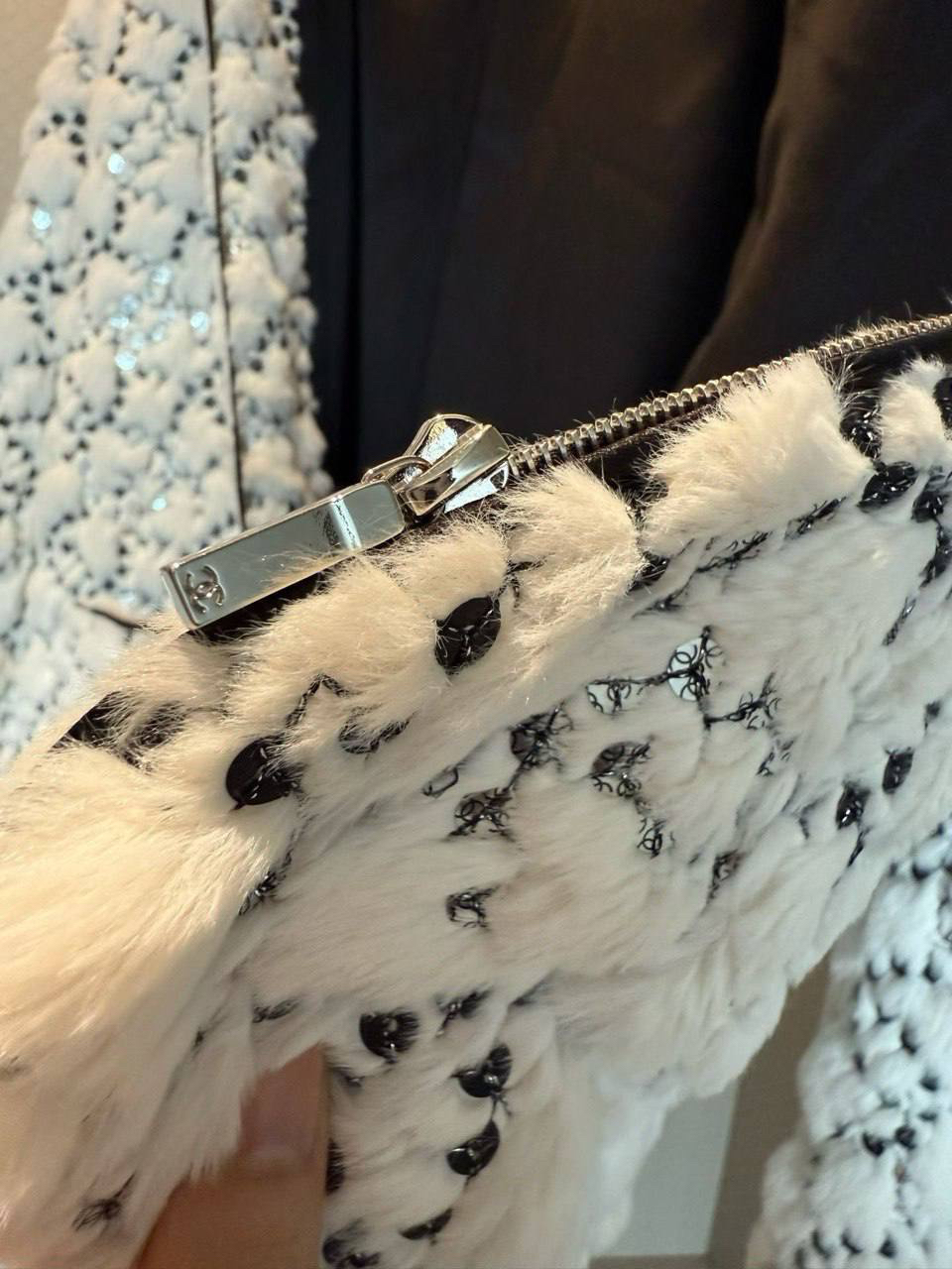 КУРТКА CHANEL детальное фото