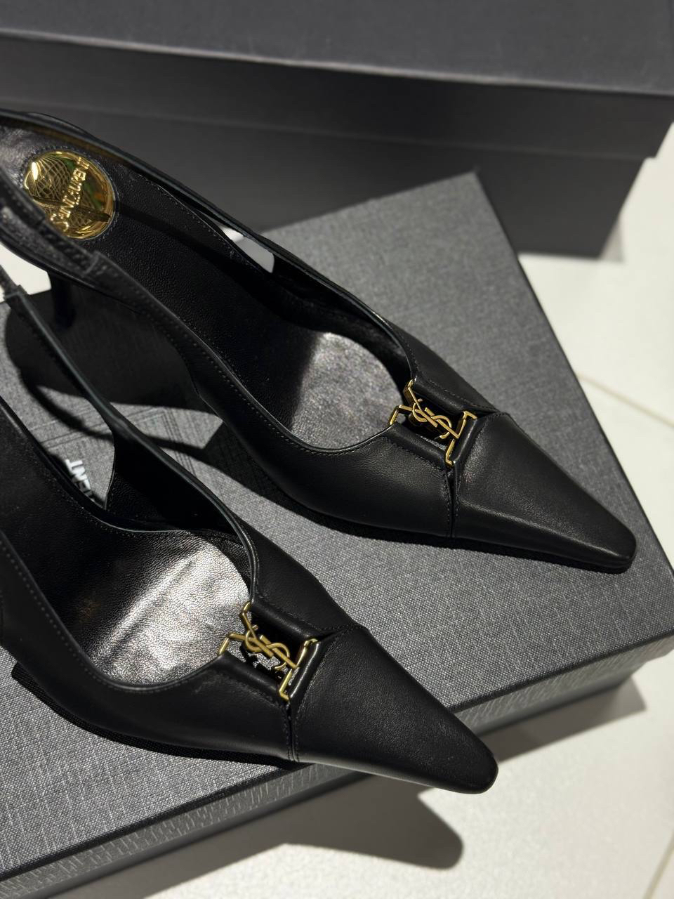 ТУФЛИ SAINT LAURENT детальное фото