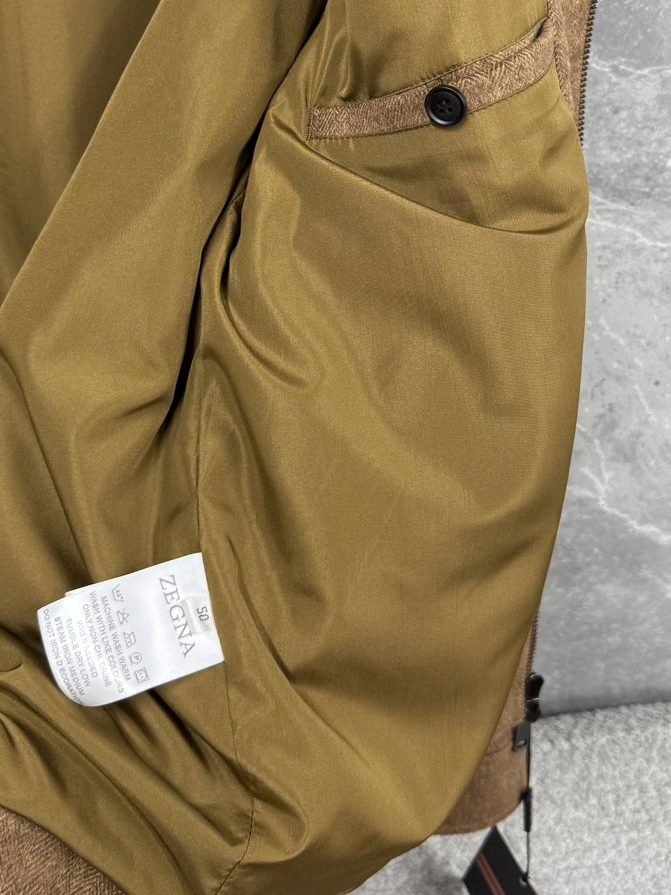 МУЖСКАЯ КУРТКА ZEGNA детальное фото