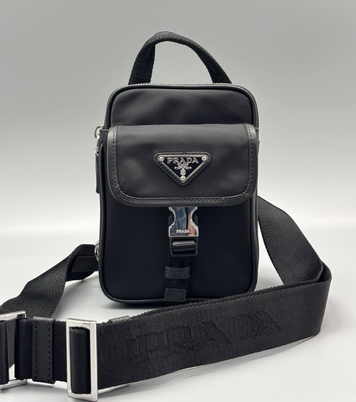 СУМКА СЛИНГ PRADA фото