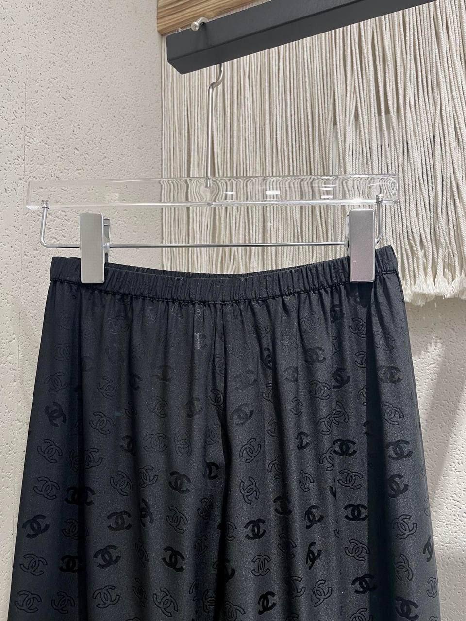 БРЮКИ CHANEL детальное фото