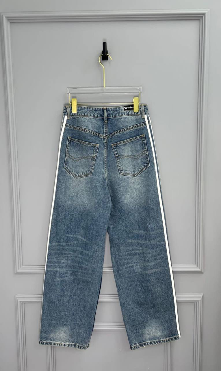 ДЖИНСЫ BALENCIAGA детальное фото