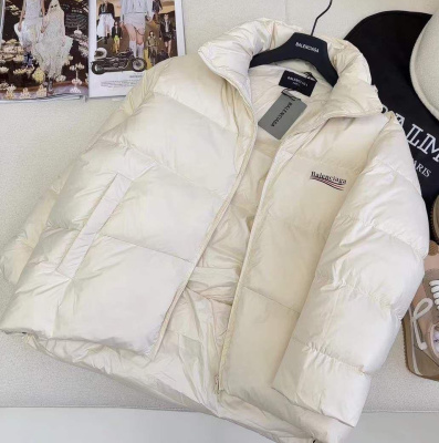 ПУХОВИК BALENCIAGA фото