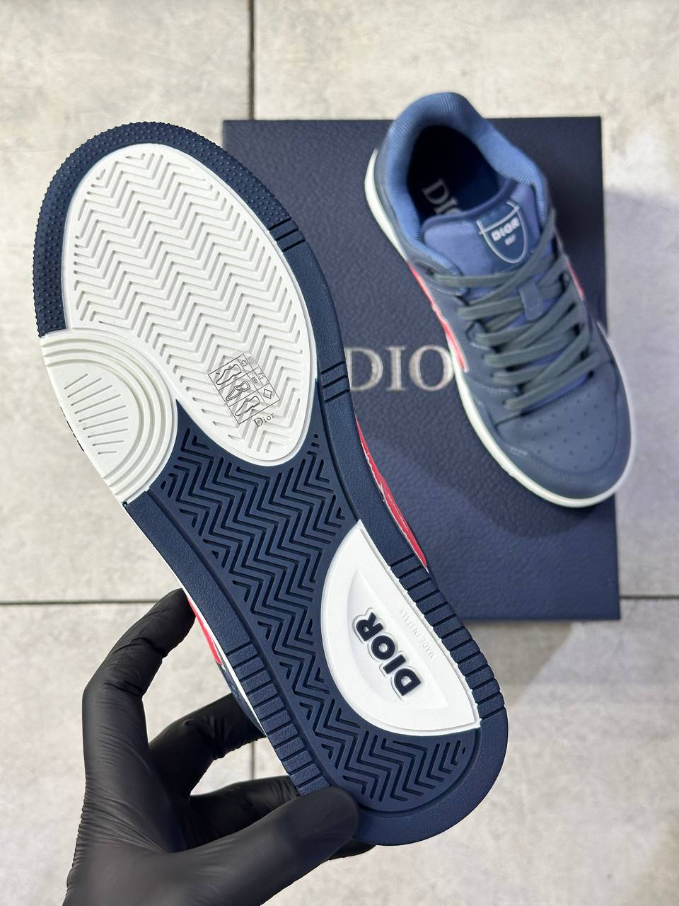 МУЖСКИЕ КРОССОВКИ CHRISTIAN DIOR детальное фото