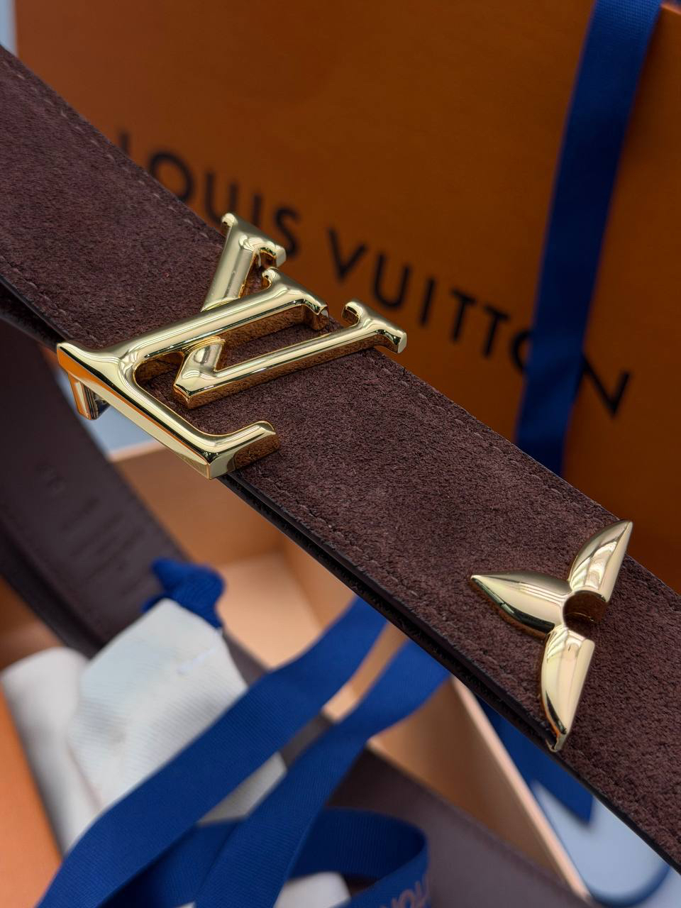 ЖЕНСКИЙ РЕМЕНЬ LOUIS VUITTON детальное фото