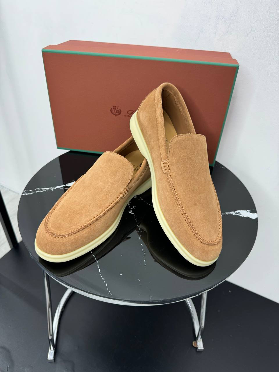 МУЖСКИЕ ЛОФЕРЫ LORO PIANA детальное фото