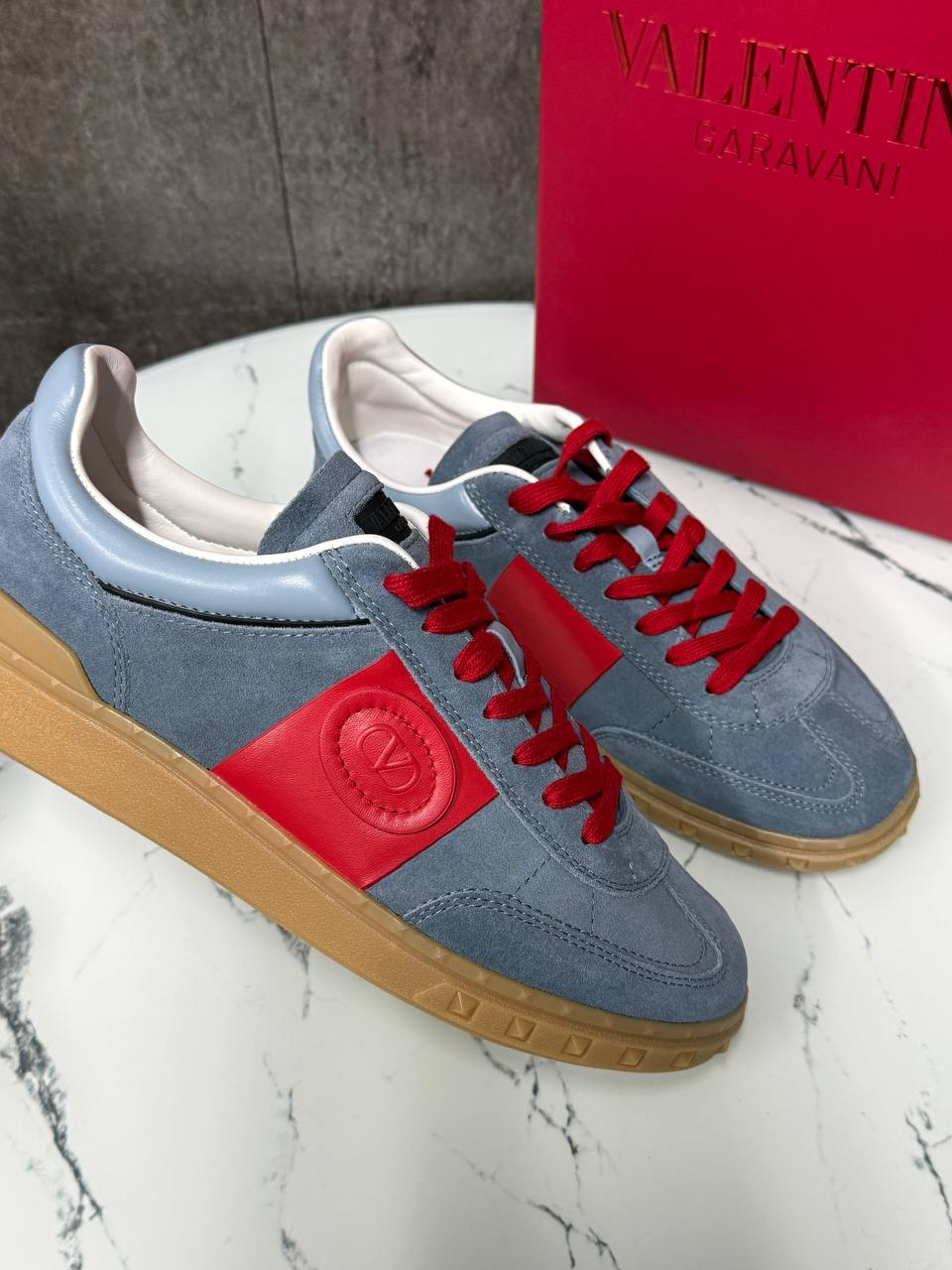МУЖСКИЕ КЕДЫ VALENTINO детальное фото