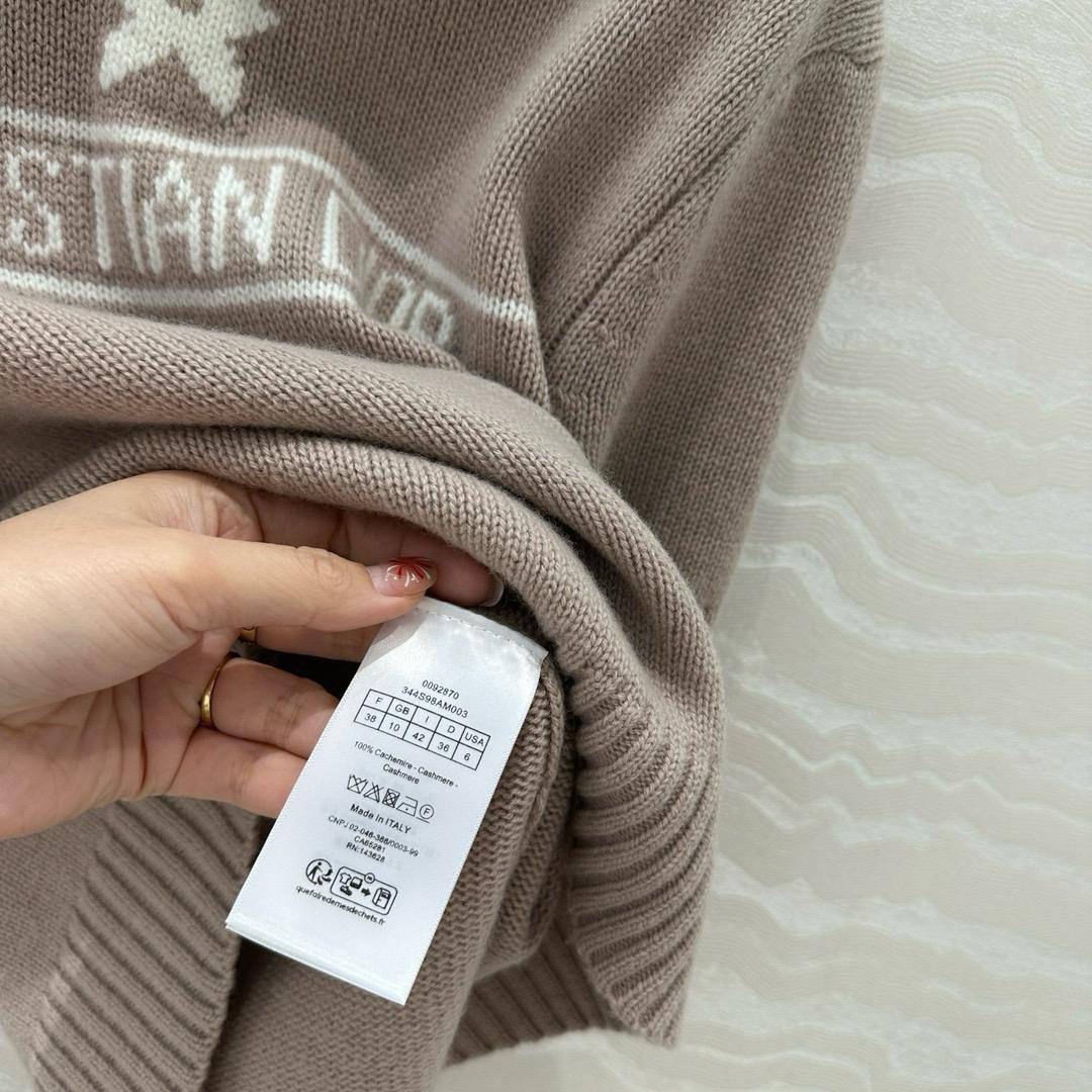 КОФТА CHRISTIAN DIOR детальное фото