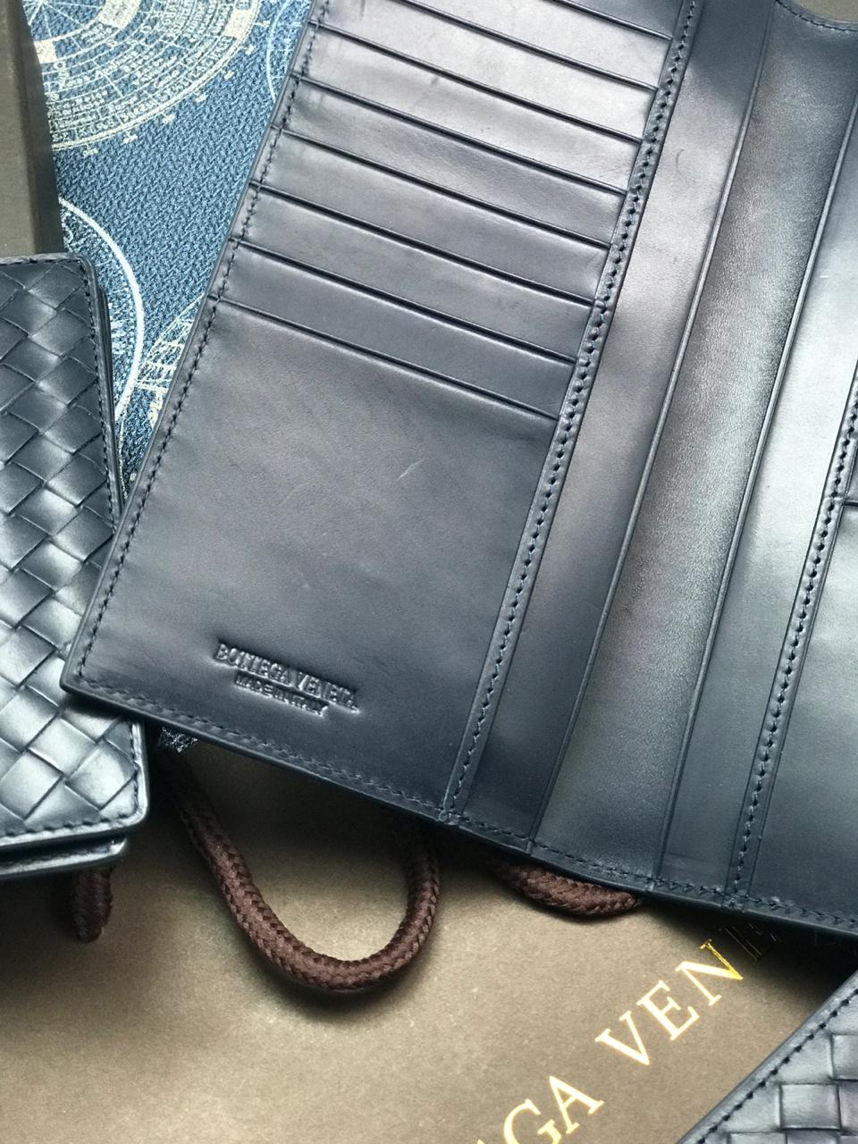 КОШЕЛЕК BOTTEGA VENETA детальное фото