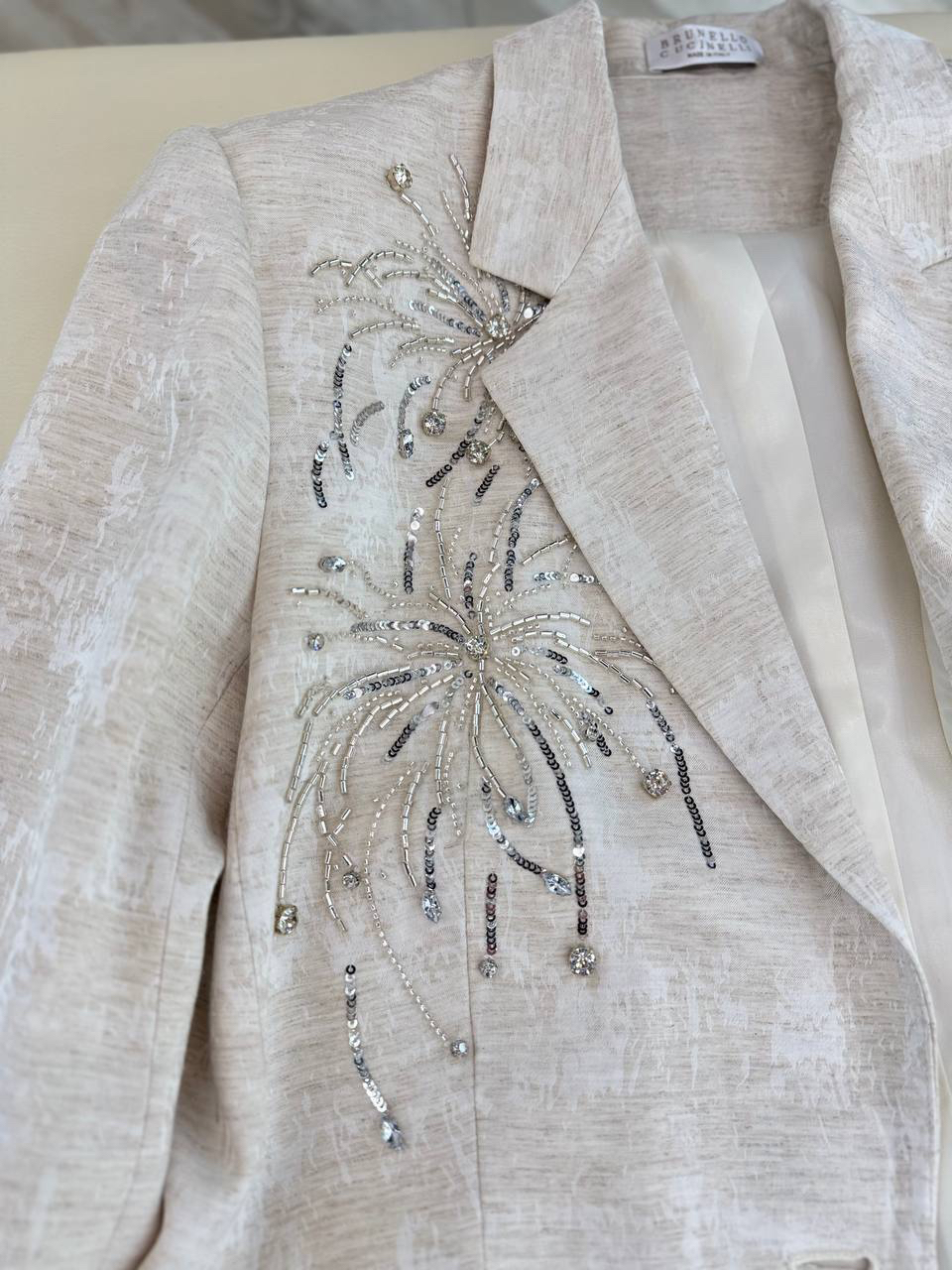 КОСТЮМ BRUNELLO CUCINELLI детальное фото