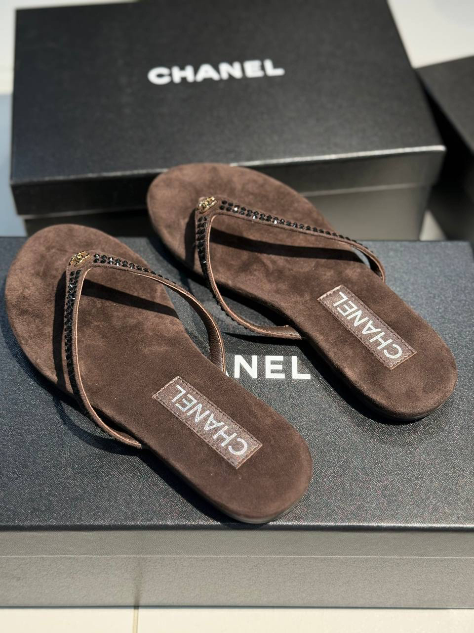 ШЛЕПКИ CHANEL детальное фото