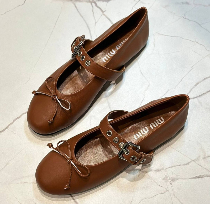 БАЛЕТКИ MIU MIU фото