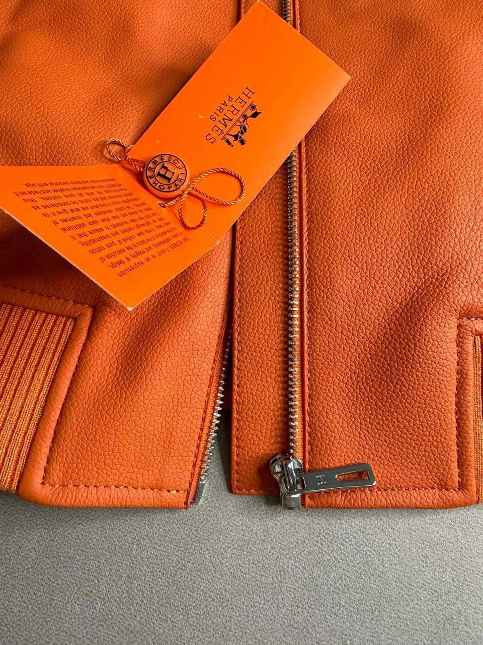 БОМБЕР HERMES детальное фото