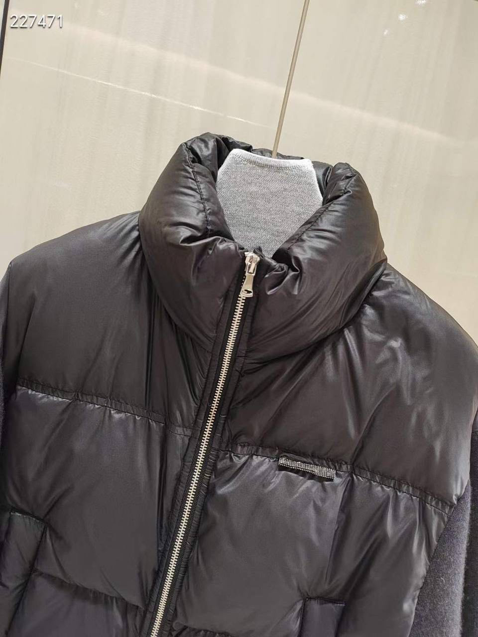 ПУХОВИК BRUNELLO CUCINELLI детальное фото