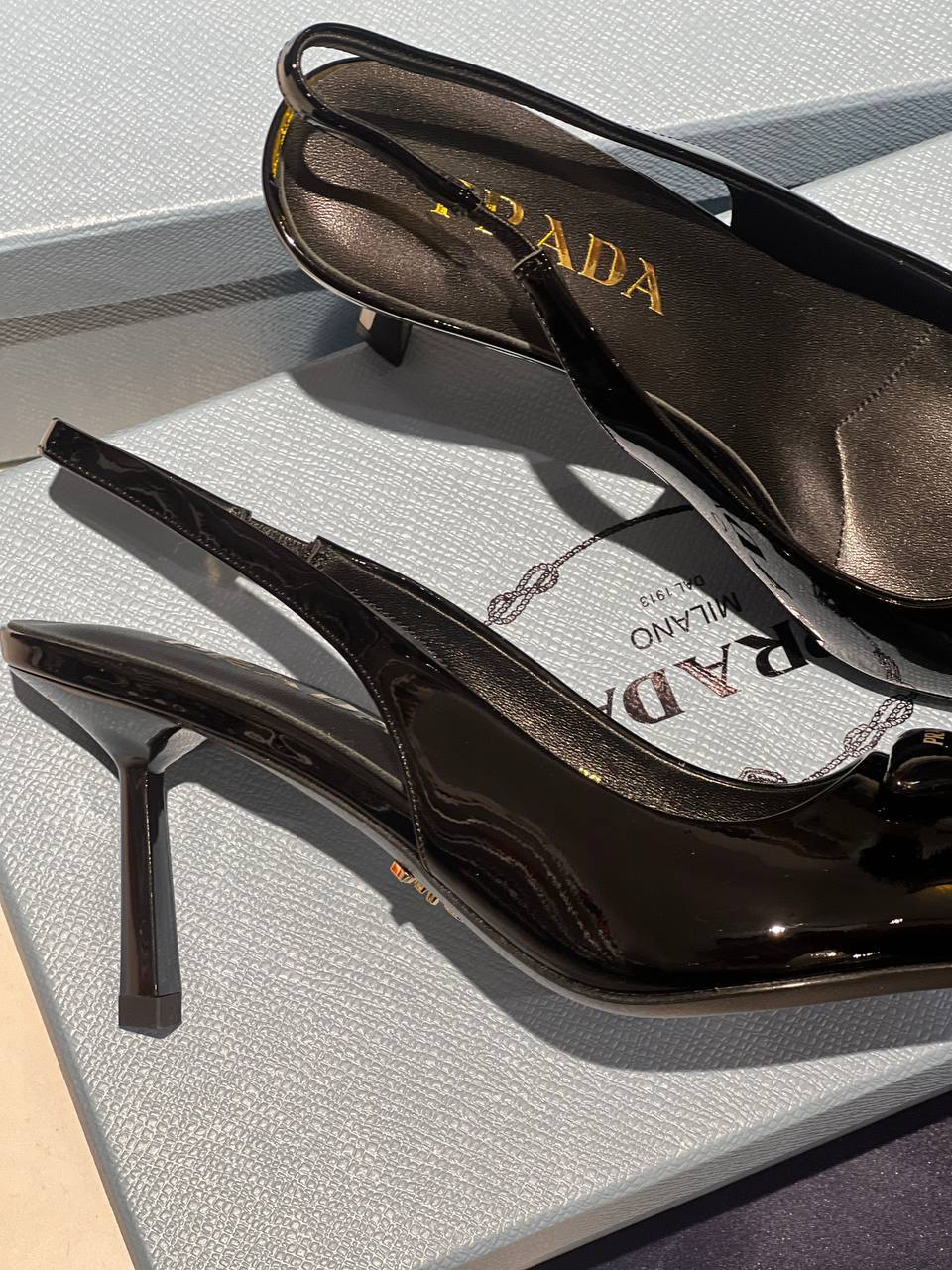 ТУФЛИ PRADA детальное фото