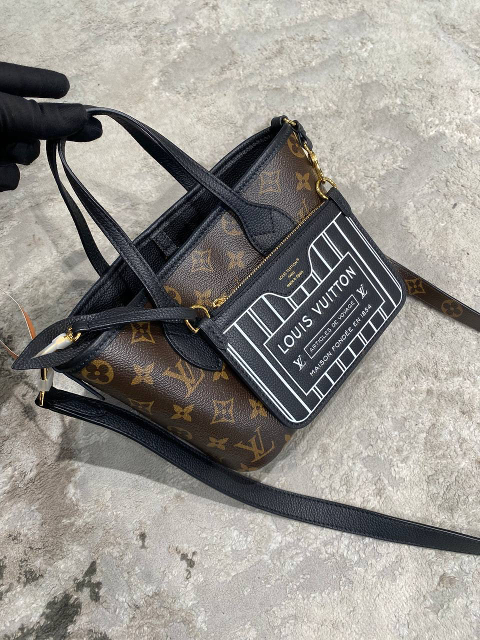 СУМКА LOUIS VUITTON детальное фото