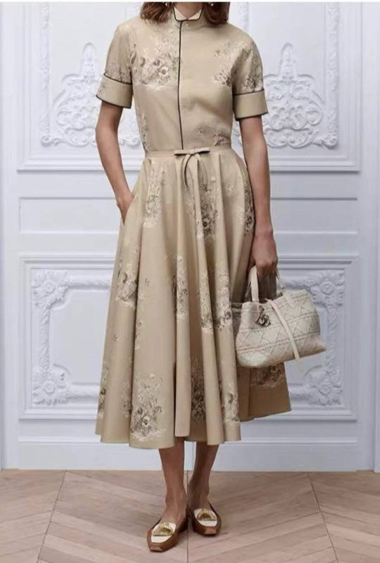 КОСТЮМ CHRISTIAN DIOR фото