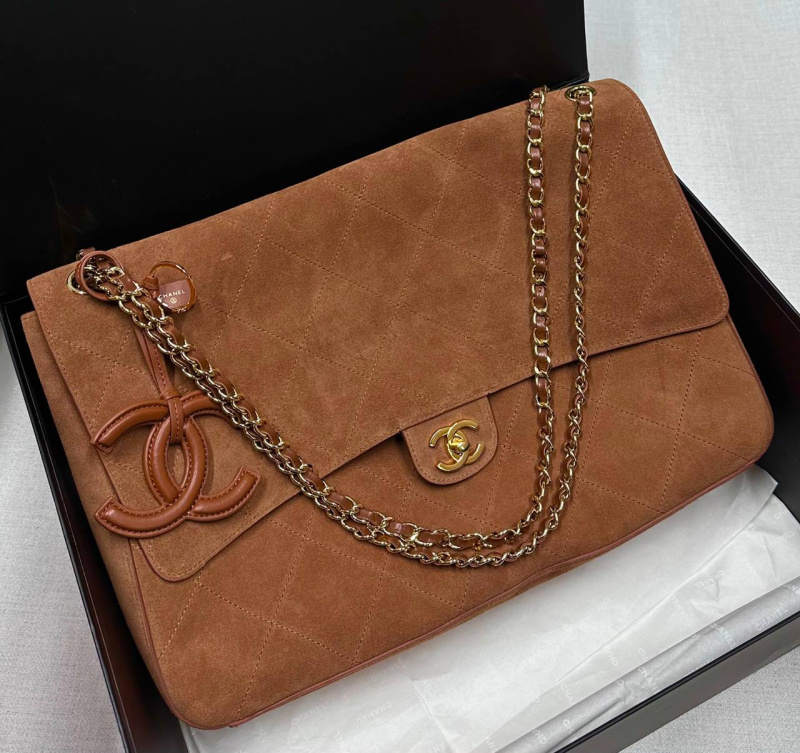 СУМКА CHANEL MAXI FLAP фото