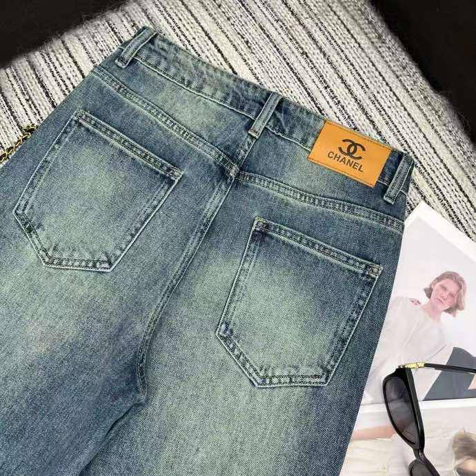 ДЖИНСЫ CHANEL детальное фото