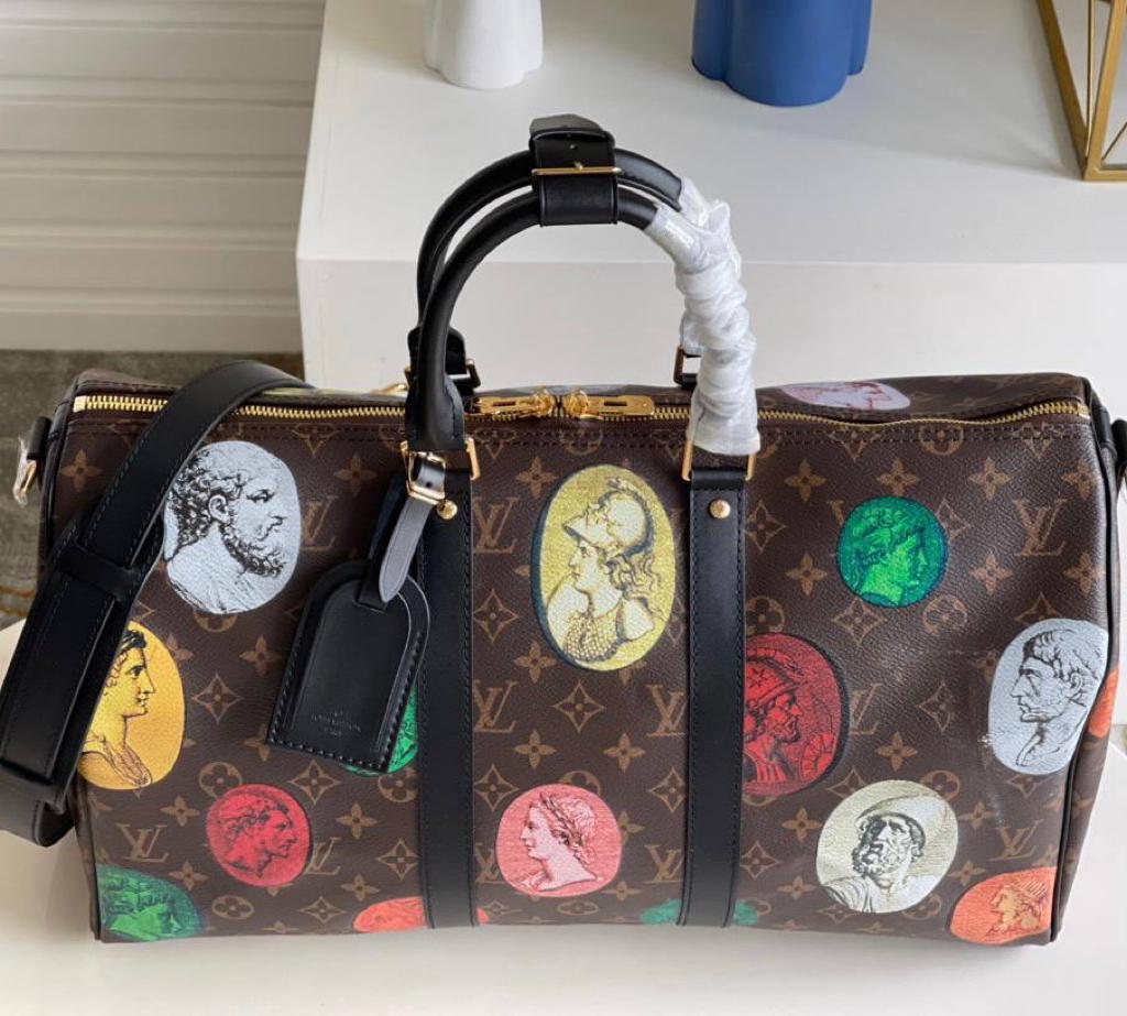 ДОРОЖНАЯ СУМКА LOUIS VUITTON детальное фото