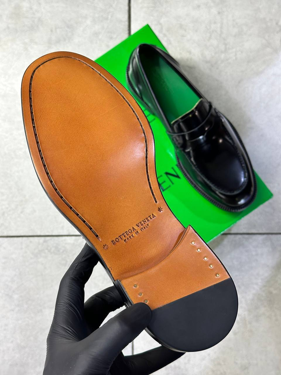 МУЖСКИЕ ЛОФЕРЫ BOTTEGA VENETA детальное фото