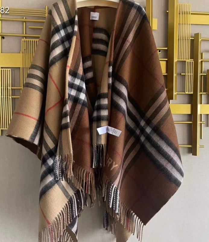 ПОНЧО BURBERRY фото