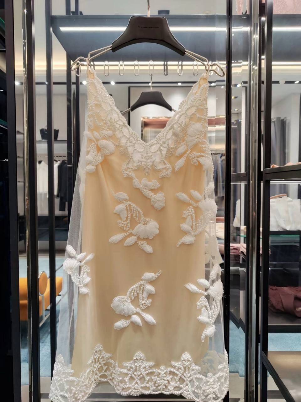 ПЛАТЬЕ ERMANNO SCERVINO детальное фото