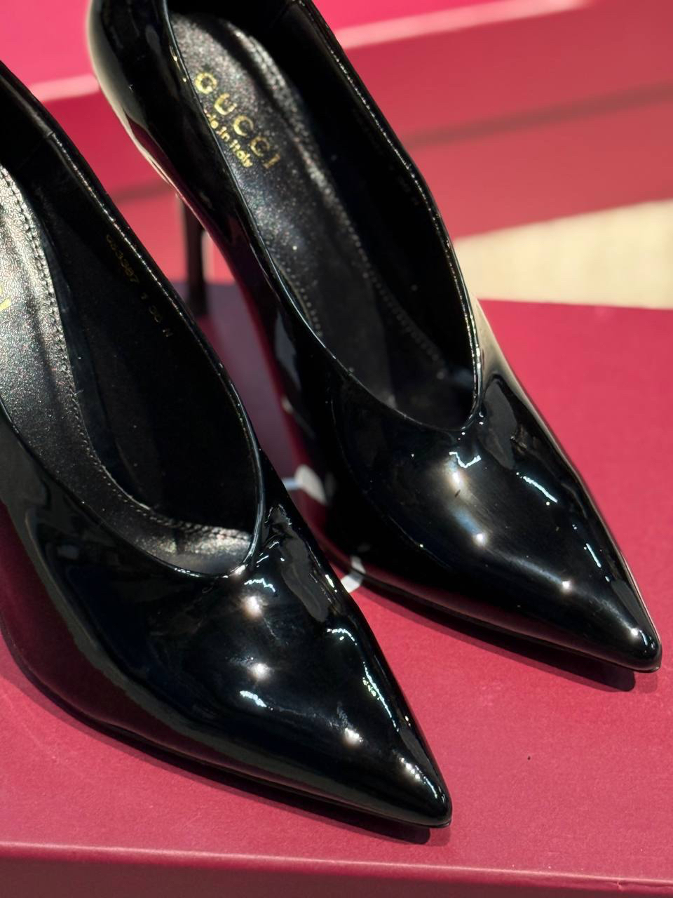 ТУФЛИ GUCCI детальное фото