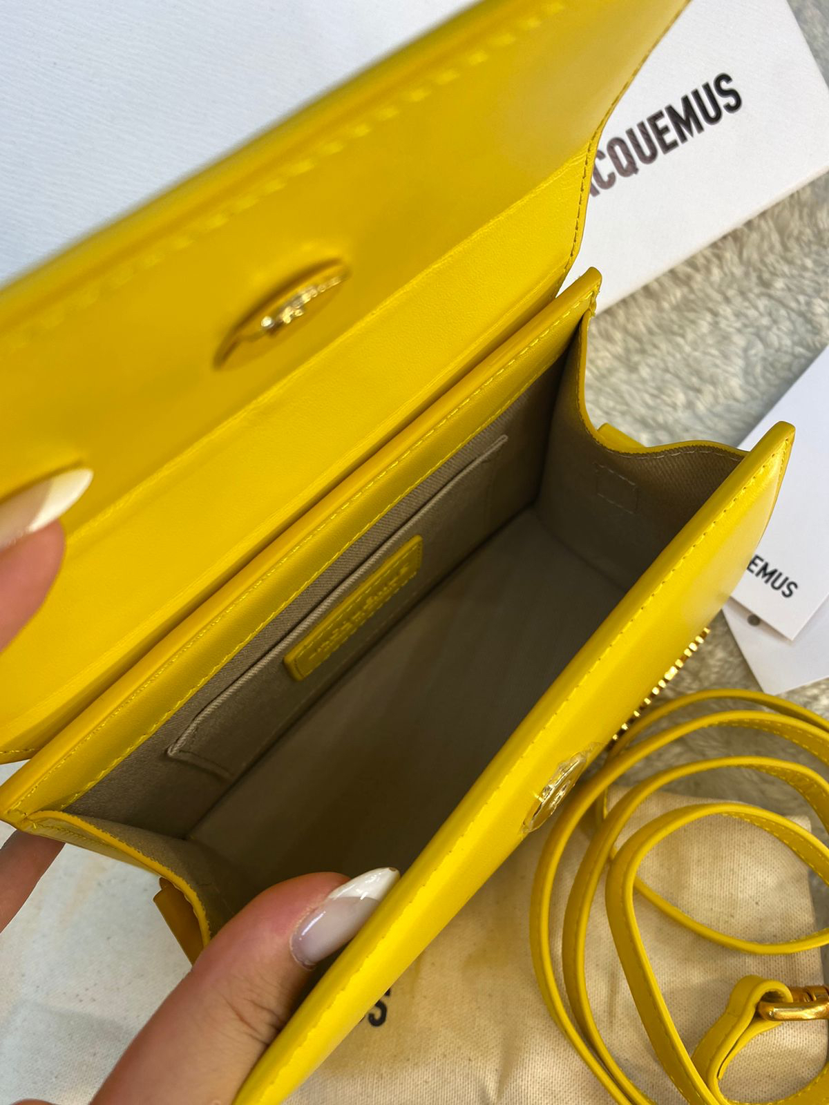 СУМКА JACQUEMUS детальное фото