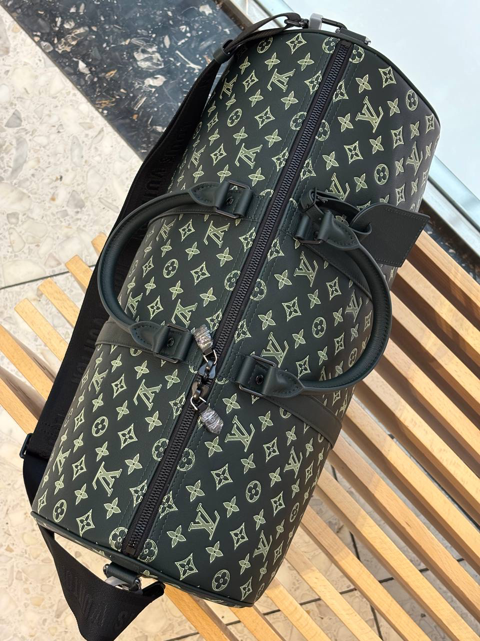 ДОРОЖНАЯ СУМКА LOUIS VUITTON детальное фото