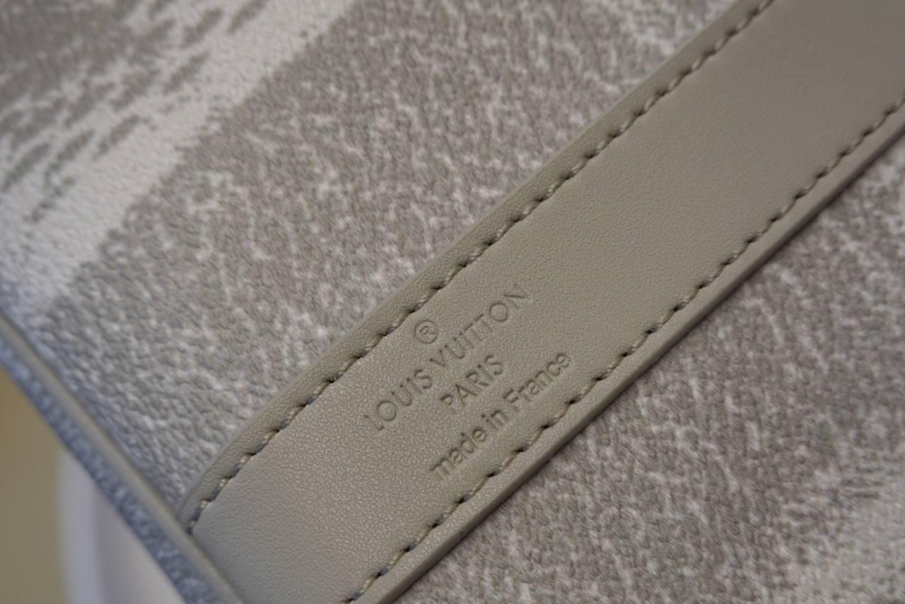ДОРОЖНАЯ СУМКА LOUIS VUITTON детальное фото
