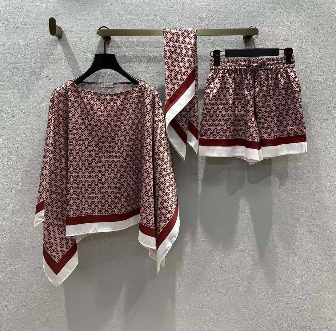 КОСТЮМ BRUNELLO CUCINELLI детальное фото