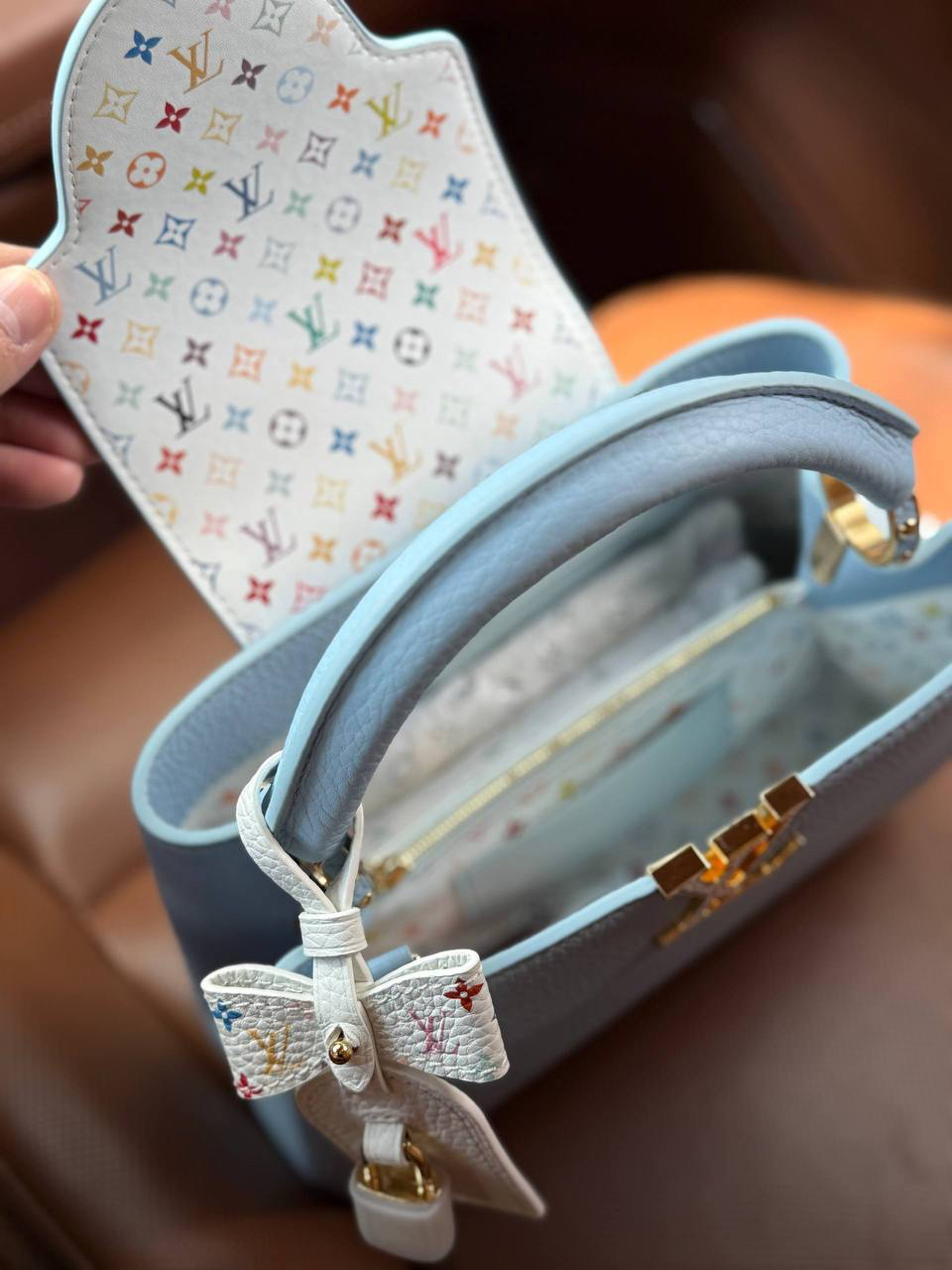 СУМКА LOUIS VUITTON детальное фото