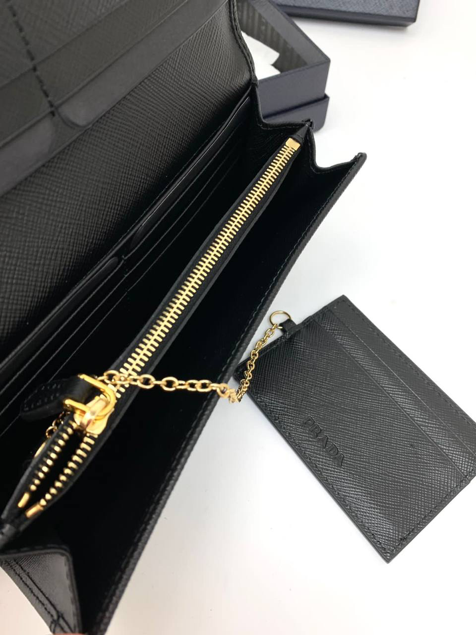 КОШЕЛЕК PRADA детальное фото