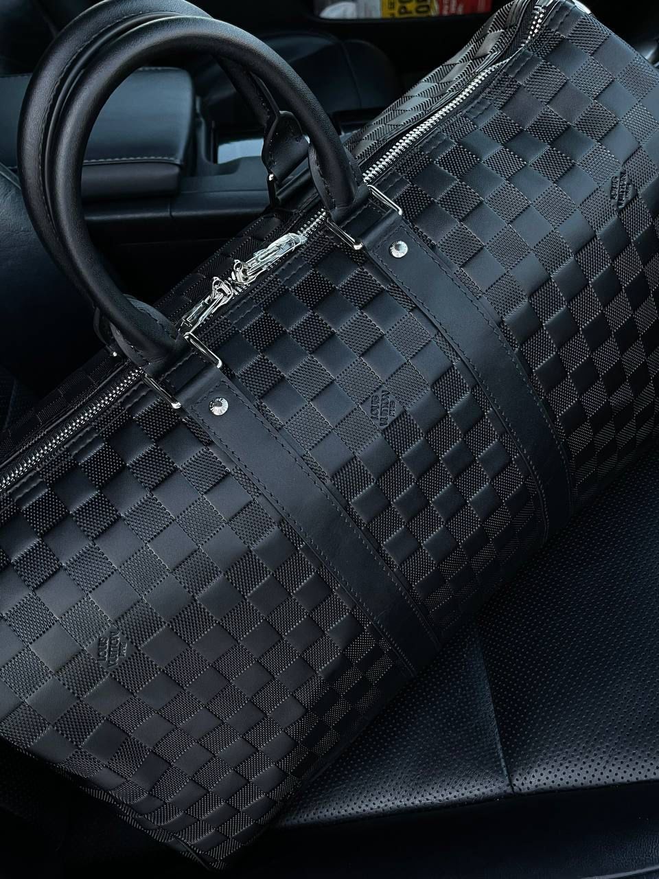 ДОРОЖНАЯ СУМКА LOUIS VUITTON детальное фото