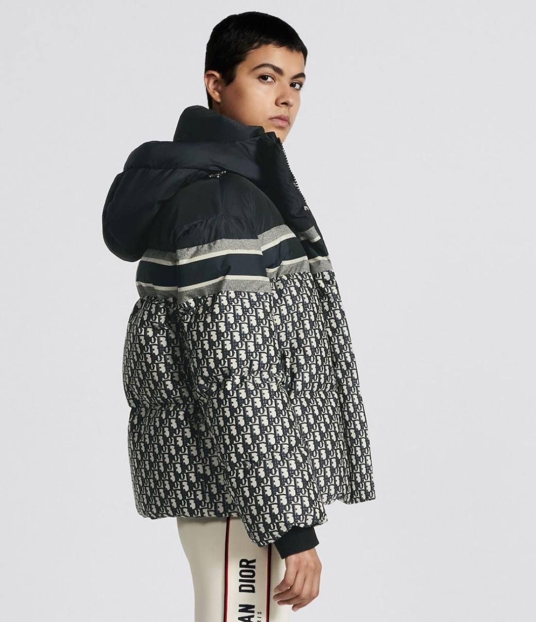 ПУХОВИК ДВУХСТОРОННИЙ CHRISTIAN DIOR детальное фото