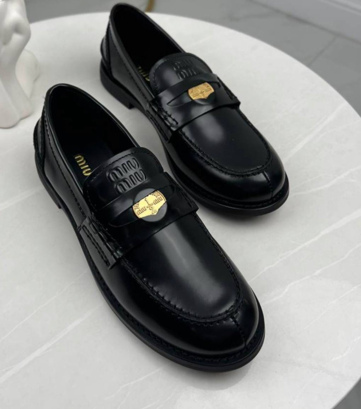 ЛОФЕРЫ MIU MIU фото