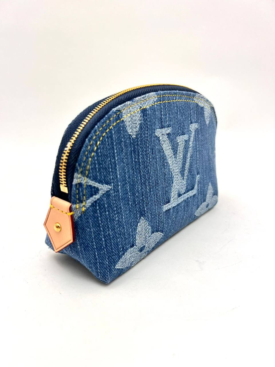 КОСМЕТИЧКА LOUIS VUITTON детальное фото