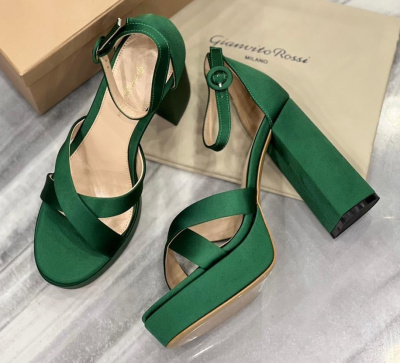 БОСОНОЖКИ GIANVITO ROSSI фото